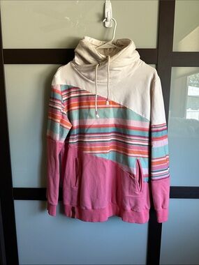 Ampersand Women’s Pink & Cream Striped Hoodie size XL